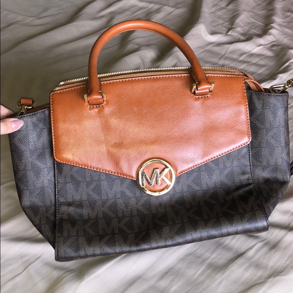 MK TOTE BAG